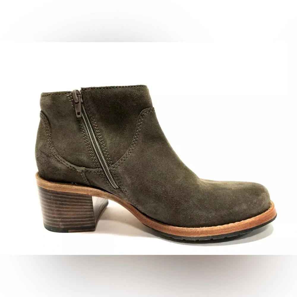 Clarks Clarkdale Dawn Womens Bootie Size US7 M
